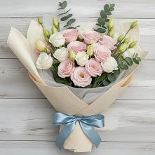 Букет цветов из:  Лизиантусы в Старково