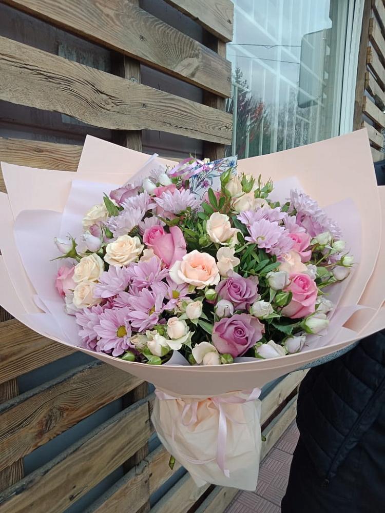 Букет цветов из: Розы и Хризантемы в Старково