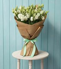 Букет цветов из:  Лизиантусы в Старково