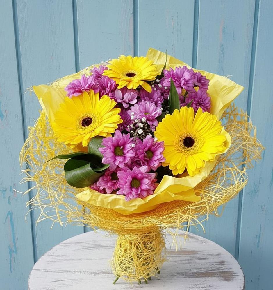 Букет цветов из: Хризантемы и Герберы в Старково