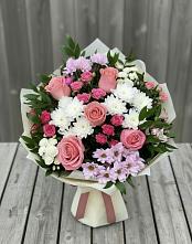 Букет цветов из:  Альстромерии, Гвоздики, Розы и Хризантемы #REPLACE_PRED# Старково