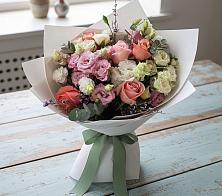 Букет цветов из:  Розы, Лизиантусы и Гвоздики в Старково