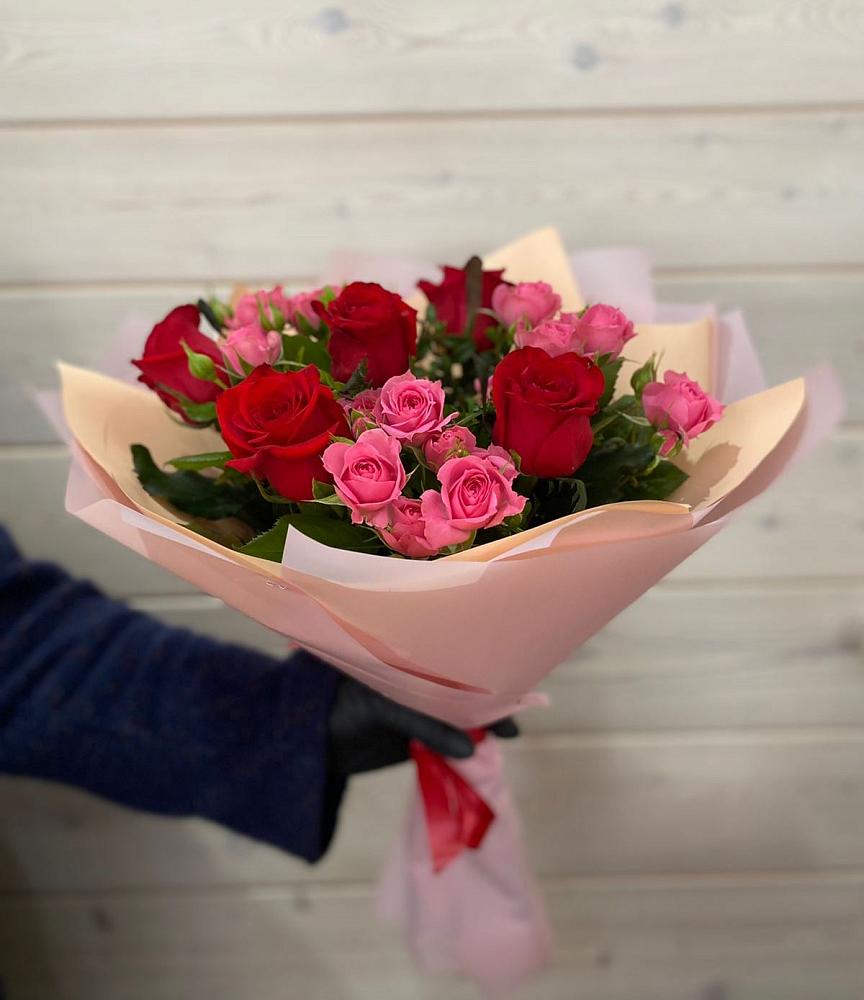 Букет цветов из: Розы в Старково