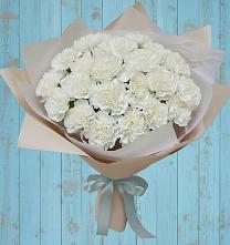 Букет цветов из:  Гвоздики в Старково
