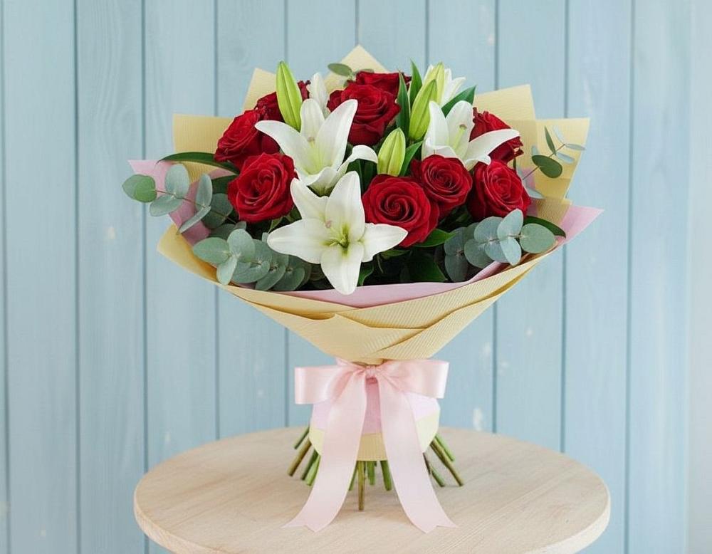 Букет цветов из: Лилии и Розы в Старково